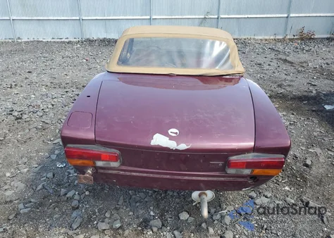 1981 Fiat 124 Spider from USA, damaged, VIN 124CS000175386